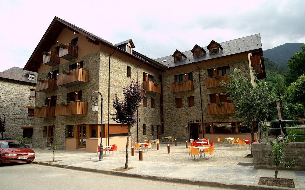 Hotel Els Encantats Espot Eksteriør billede