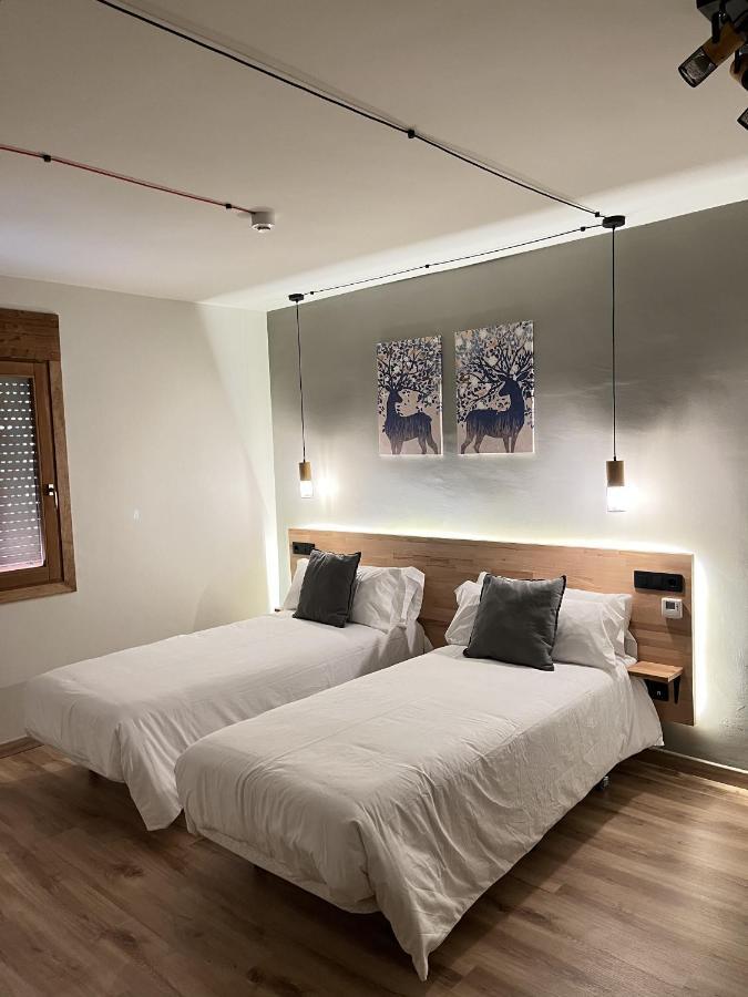 Hotel Els Encantats Espot Eksteriør billede